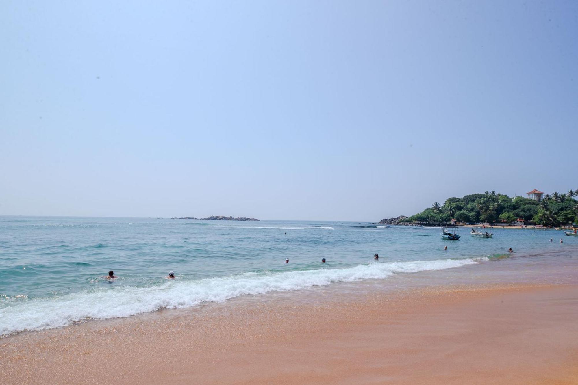 The Waves Unawatuna Εξωτερικό φωτογραφία